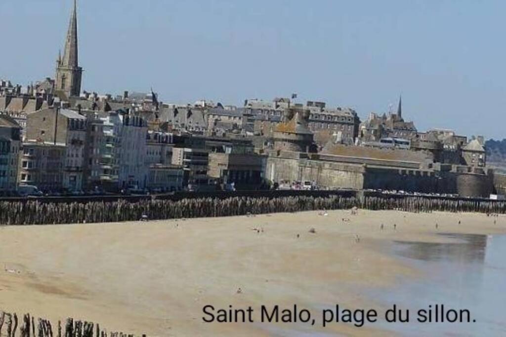 Maison Proche Du Mont Saint Michel Pontorson Exterior photo