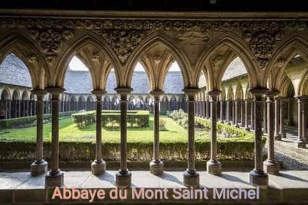 Maison Proche Du Mont Saint Michel Pontorson Exterior photo